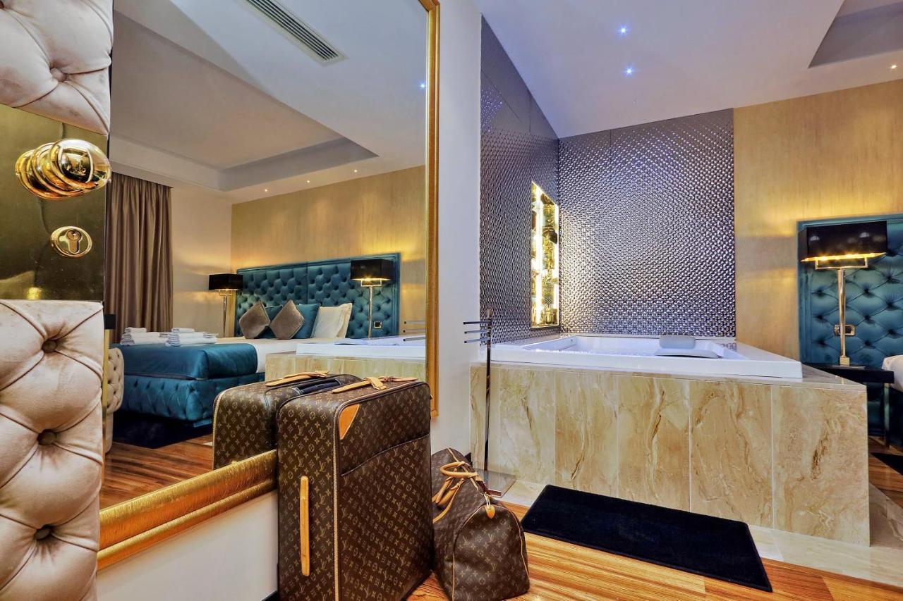 Spanish Hills Collection Luxury Suites & Jacuzzi Rome Bagian luar foto